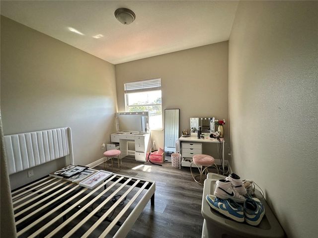 2119 & 2125 MONTCLAIR DRIVE 1 & 2, Sarasota, FL 34231