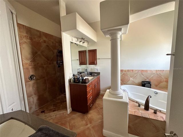 2119 & 2125 MONTCLAIR DRIVE 1 & 2, Sarasota, FL 34231