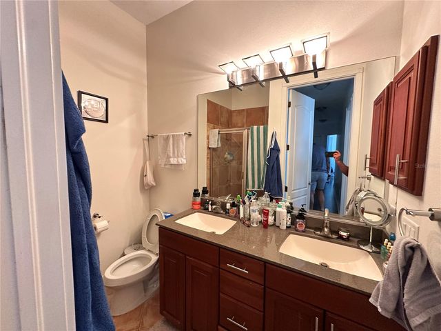 2119 & 2125 MONTCLAIR DRIVE 1 & 2, Sarasota, FL 34231