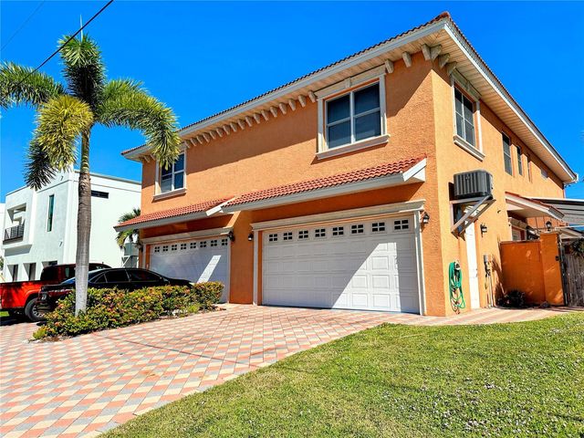 2119 & 2125 MONTCLAIR DRIVE 1 & 2, Sarasota, FL 34231