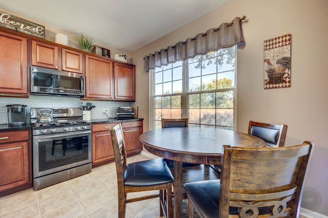 116 River Mist Drive, Oswego, IL 60543