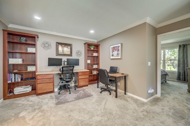 116 River Mist Drive, Oswego, IL 60543