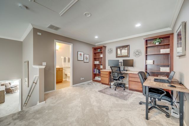 116 River Mist Drive, Oswego, IL 60543