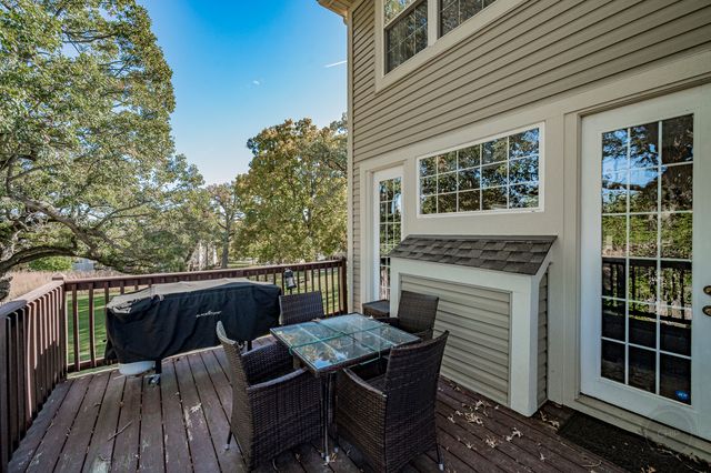 116 River Mist Drive, Oswego, IL 60543