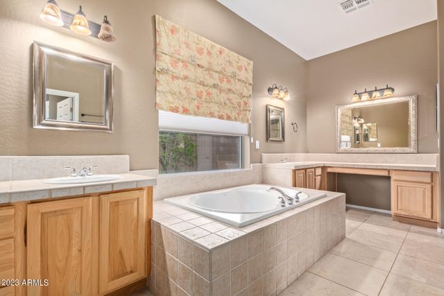 1814 W Wayne Lane, Anthem, AZ 85086