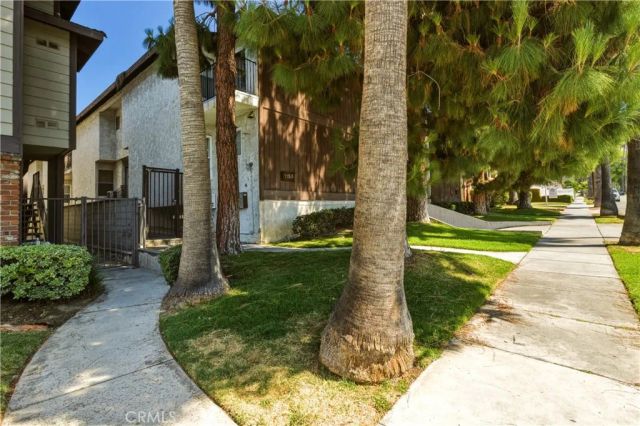 1155 Linden Avenue 7, Glendale, CA 91201