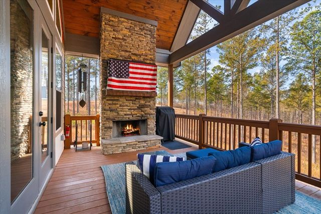 1068 High River Road, Ellijay, GA 30540