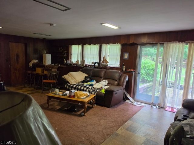 39 Greendale Rd, Cedar Grove Twp., NJ 07009
