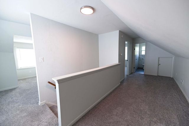 258 East Gate Road, Huntington, WV 25705