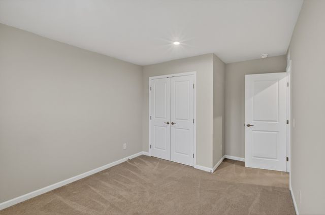 160 Primrose Ln, Gallatin, TN 37066