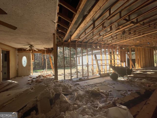998 Campbell Road, Meansville, GA 30256