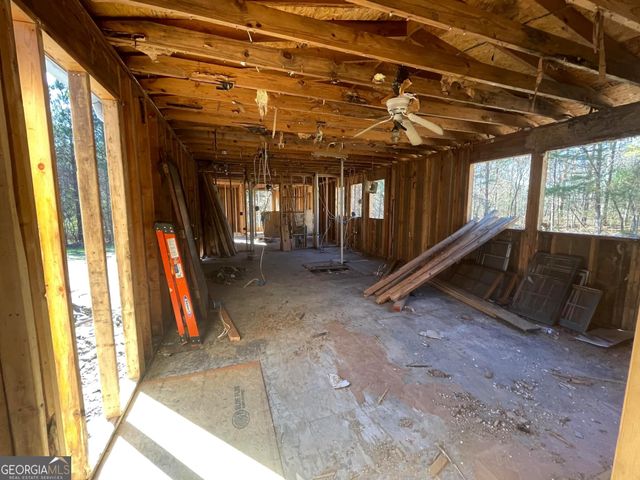 998 Campbell Road, Meansville, GA 30256