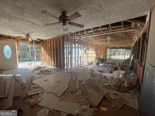 998 Campbell Road, Meansville, GA 30256