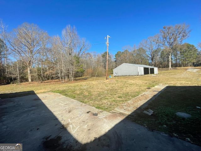 998 Campbell Road, Meansville, GA 30256