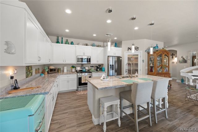 2840 Enclave Drive, Bullhead City, AZ 86429