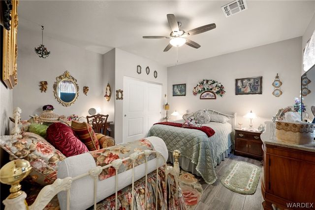 2840 Enclave Drive, Bullhead City, AZ 86429