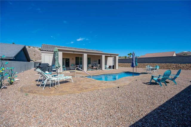 2840 Enclave Drive, Bullhead City, AZ 86429