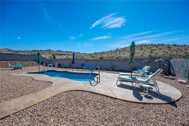 2840 Enclave Drive, Bullhead City, AZ 86429