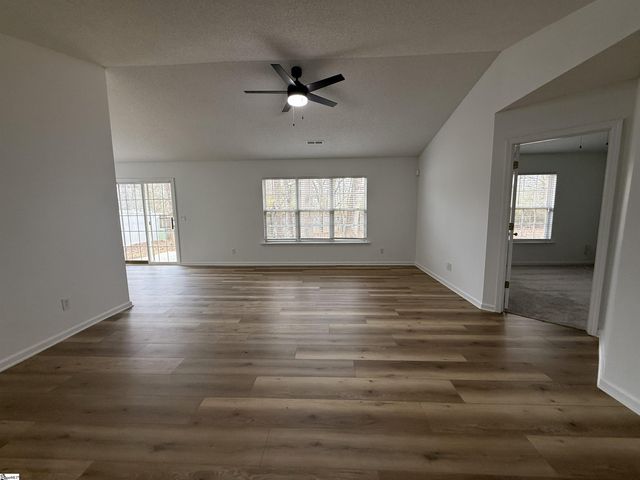 25 Buckhead Lane, Simpsonville, SC 29681