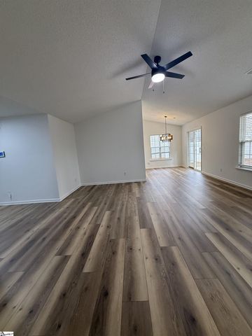 25 Buckhead Lane, Simpsonville, SC 29681