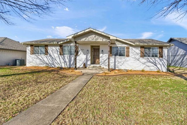 621 S Arizona Drive, Celina, TX 75009