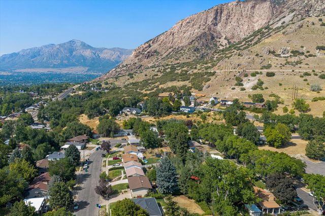147 N TYLER AVE, Ogden, UT 84404