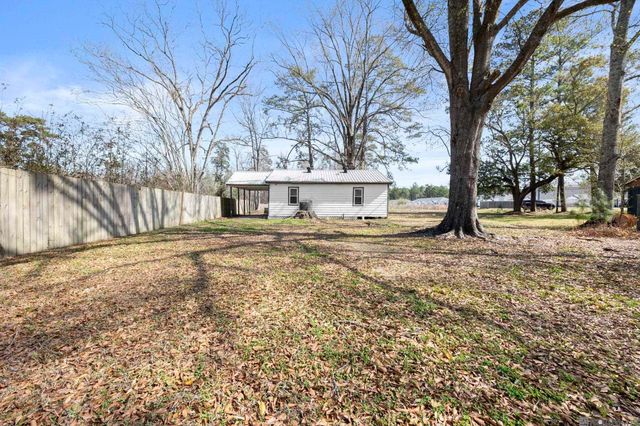 8720 Lockhart Rd, Denham Springs, LA 70726