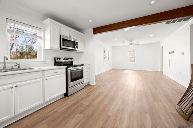 8720 Lockhart Rd, Denham Springs, LA 70726