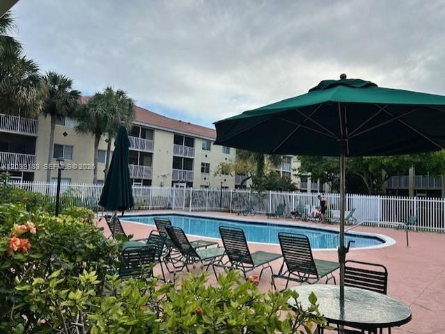 410 S Park Road 1-104, Hollywood, FL 33021