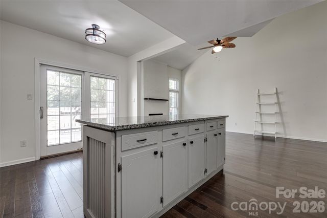 9235 N Vicksburg Park Court, Charlotte, NC 28210