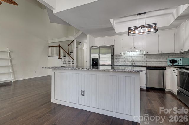9235 N Vicksburg Park Court, Charlotte, NC 28210