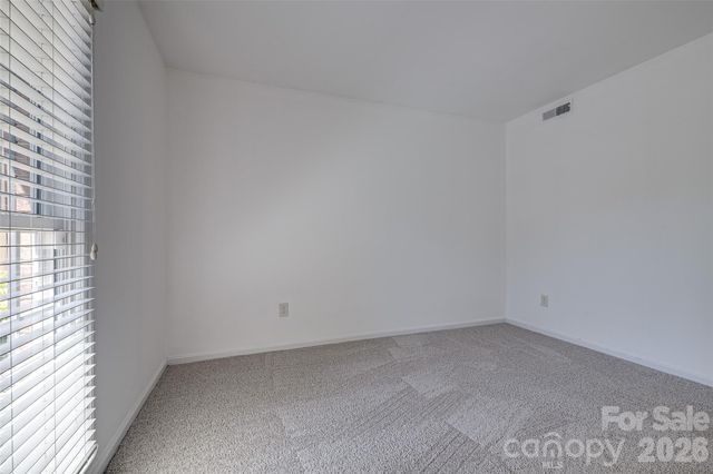 9235 N Vicksburg Park Court, Charlotte, NC 28210
