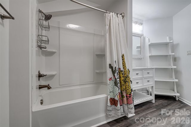9235 N Vicksburg Park Court, Charlotte, NC 28210