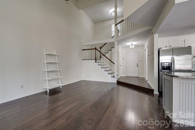 9235 N Vicksburg Park Court, Charlotte, NC 28210
