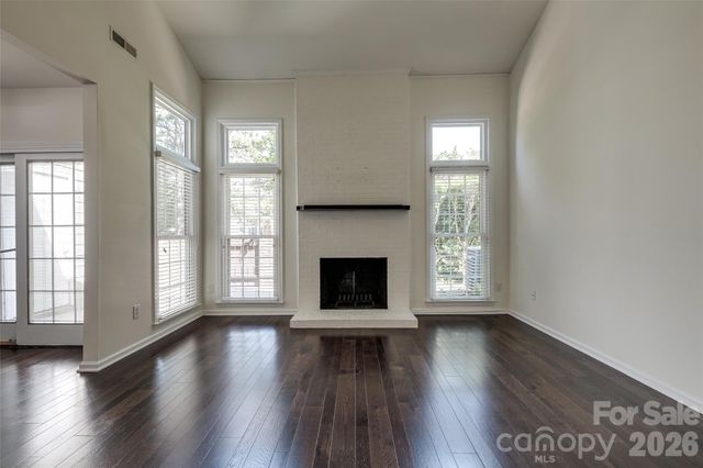9235 N Vicksburg Park Court, Charlotte, NC 28210