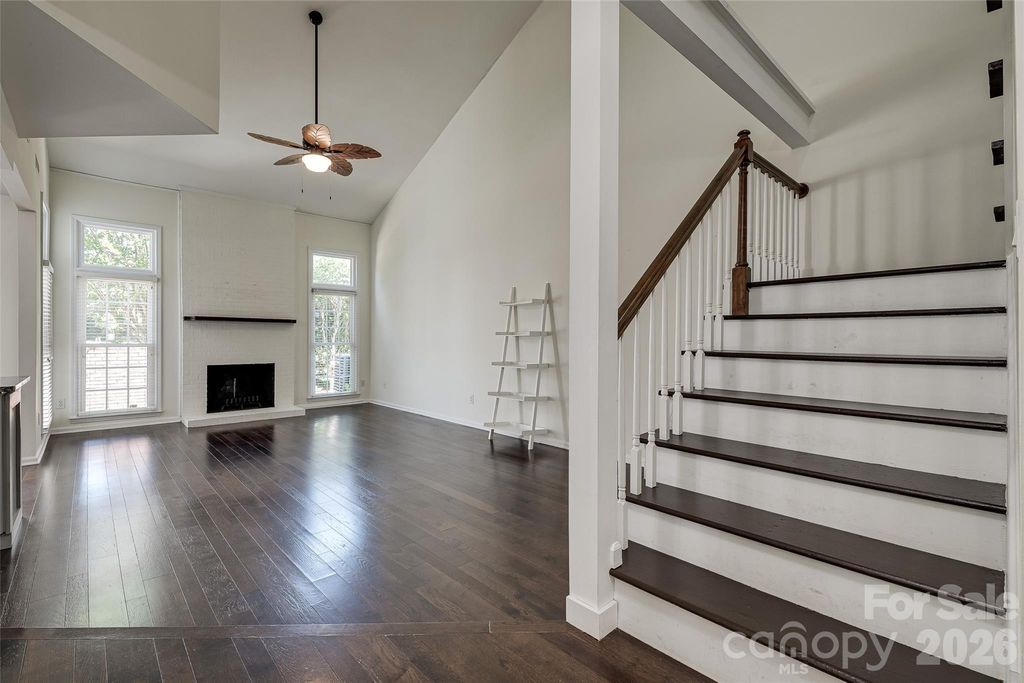 9235 N Vicksburg Park Court, Charlotte, NC 28210