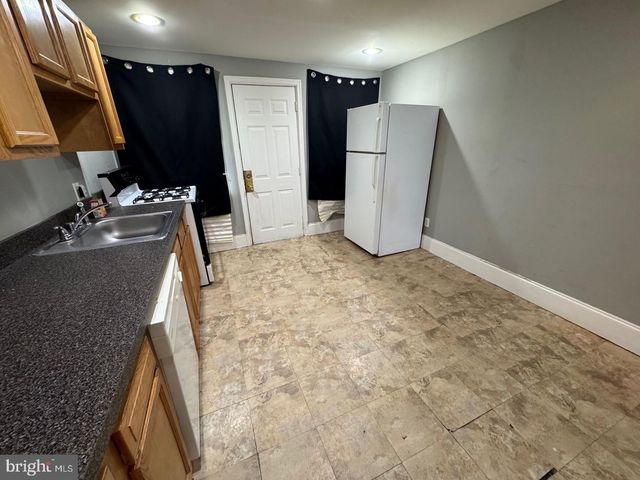 1139 SARGEANT ST, Baltimore, MD 21223