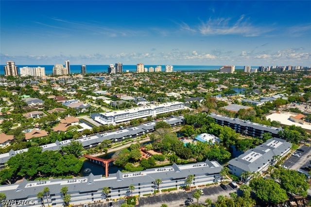 600 Neapolitan WAY 153, Naples, FL 34103