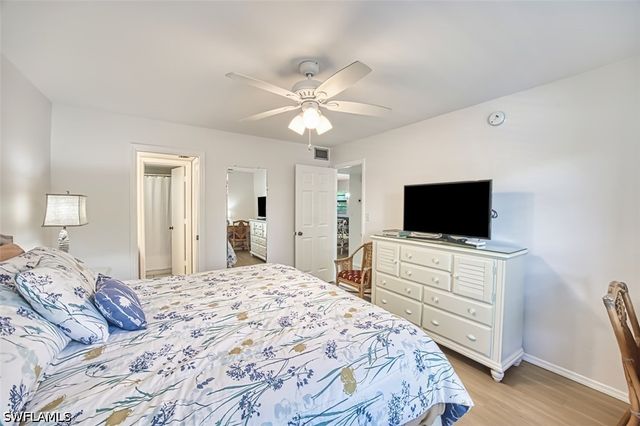 600 Neapolitan WAY 153, Naples, FL 34103
