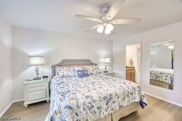 600 Neapolitan WAY 153, Naples, FL 34103