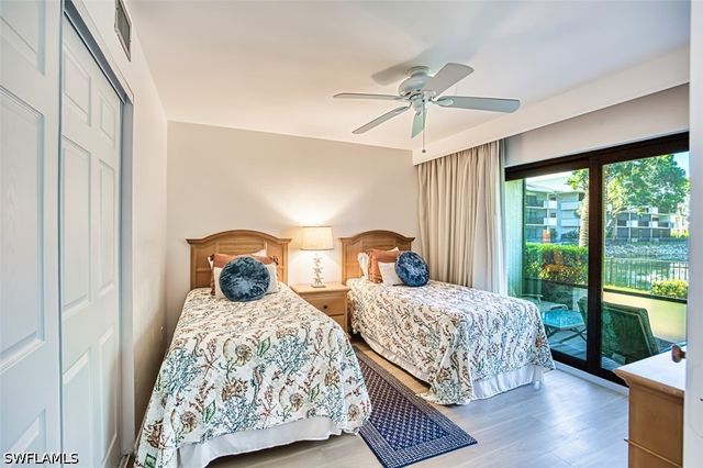 600 Neapolitan WAY 153, Naples, FL 34103