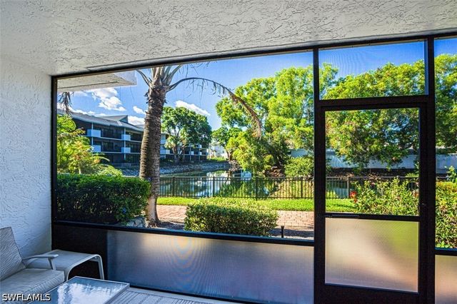 600 Neapolitan WAY 153, Naples, FL 34103