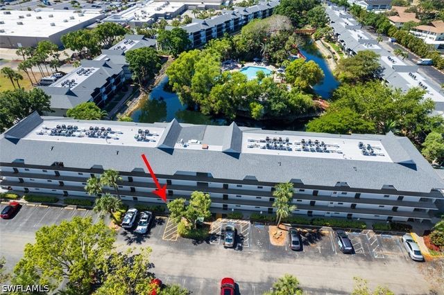 600 Neapolitan WAY 153, Naples, FL 34103