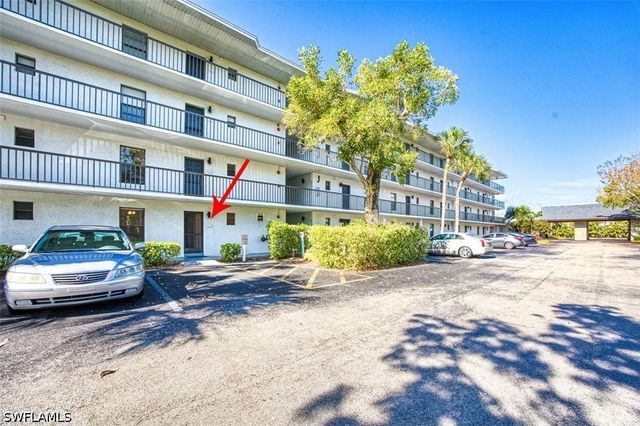 600 Neapolitan WAY 153, Naples, FL 34103