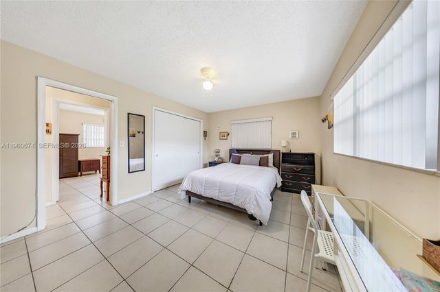 3711 Van Buren Street 1, Hollywood, FL 33021