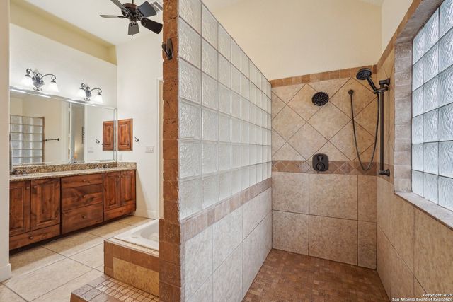 2622 fairwood, New Braunfels, TX 78132