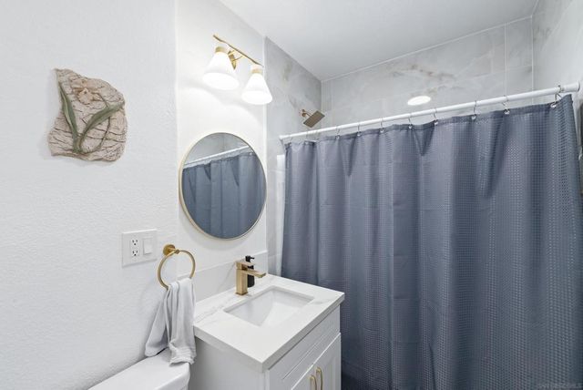 5738 Meade, San Diego, CA 92115