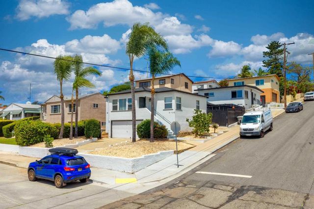 5738 Meade, San Diego, CA 92115