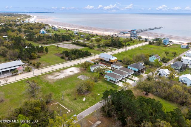 206 St Joseph Street, Waveland, MS 39576