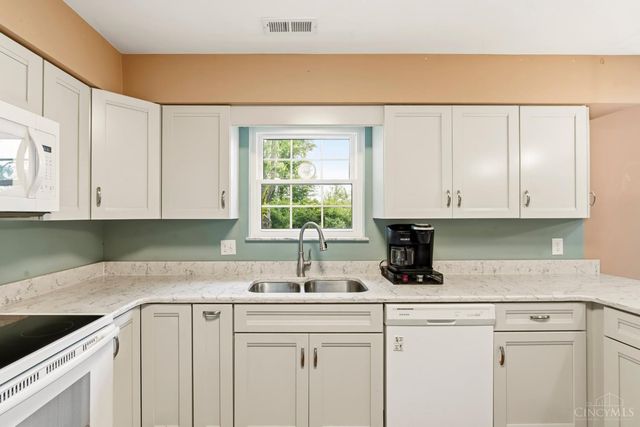 3838 St Rt 132, Batavia Twp, OH 45103